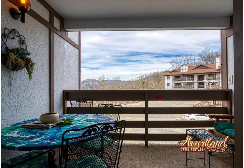 In the Heart of Gatlinburg Condo 216